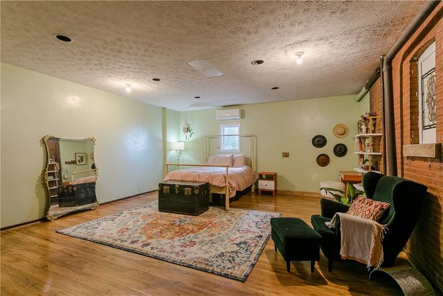 18 Clearview Avenue, Parma, NY 14468