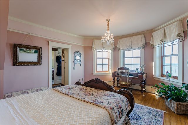 18 Clearview Avenue, Parma, NY 14468