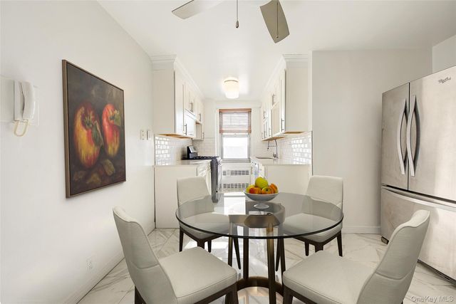 70-25 Yellowstone Boulevard 7M, Forest Hills, NY 11375