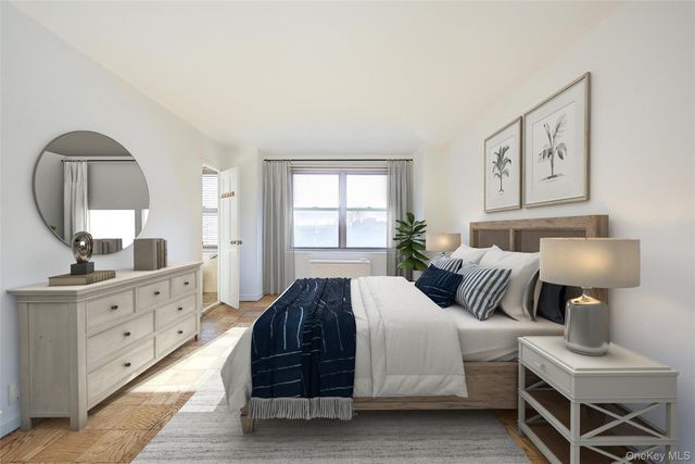 70-25 Yellowstone Boulevard 7M, Forest Hills, NY 11375