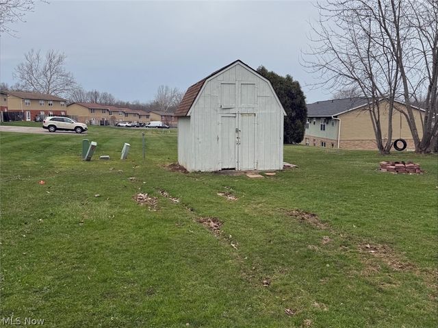 678 Colony Road, Canal Fulton, OH 44614