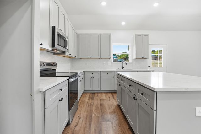 4300 Lucero Drive, Granbury, TX 76048