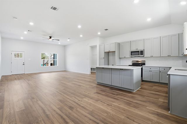 4300 Lucero Drive, Granbury, TX 76048