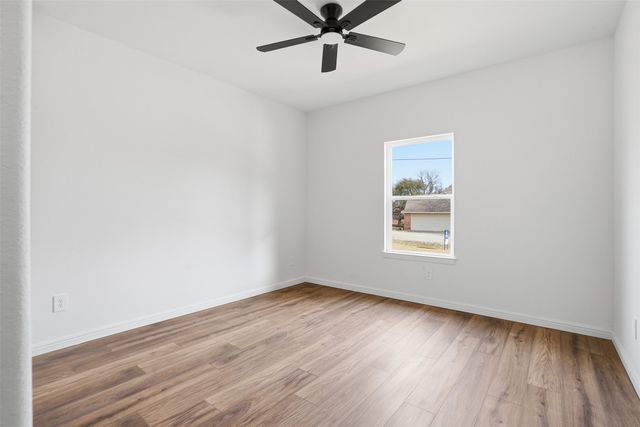 4300 Lucero Drive, Granbury, TX 76048
