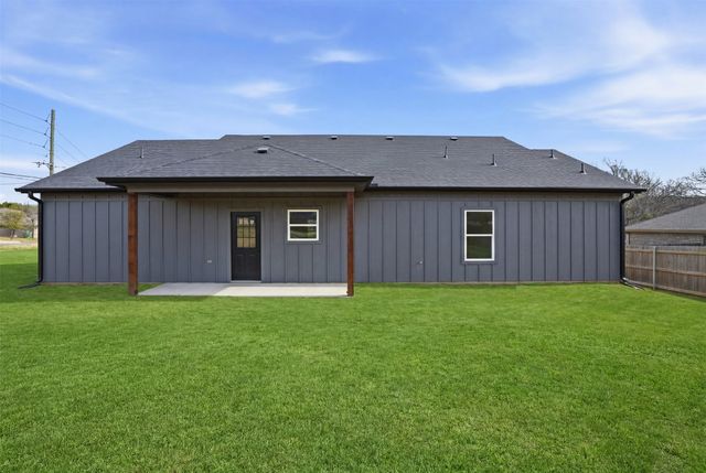 4300 Lucero Drive, Granbury, TX 76048