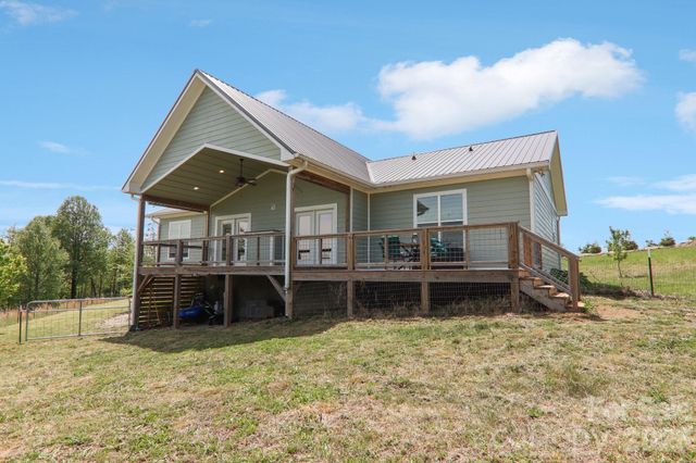 68 Simply Grateful Drive, Hendersonville, NC 28792