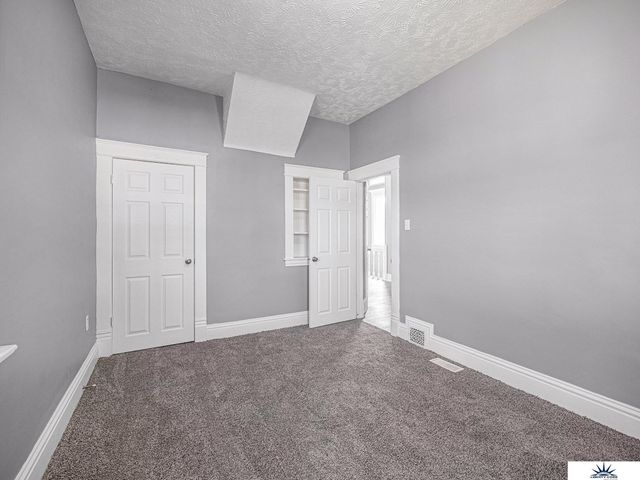 1830 Spencer Street, Omaha, NE 68110