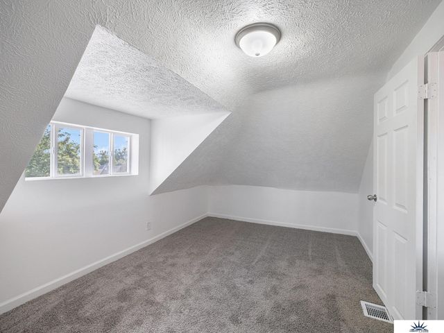 1830 Spencer Street, Omaha, NE 68110