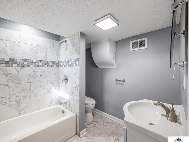 1830 Spencer Street, Omaha, NE 68110