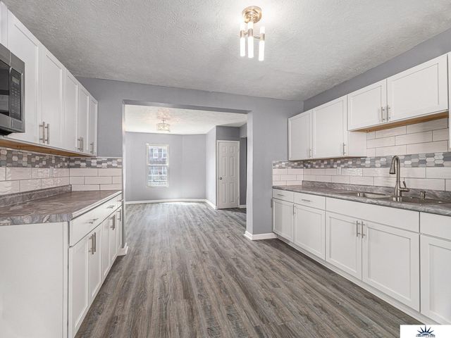 1830 Spencer Street, Omaha, NE 68110