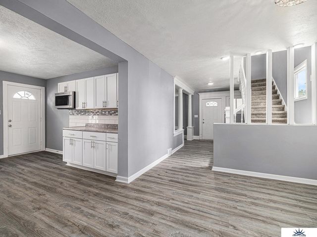 1830 Spencer Street, Omaha, NE 68110