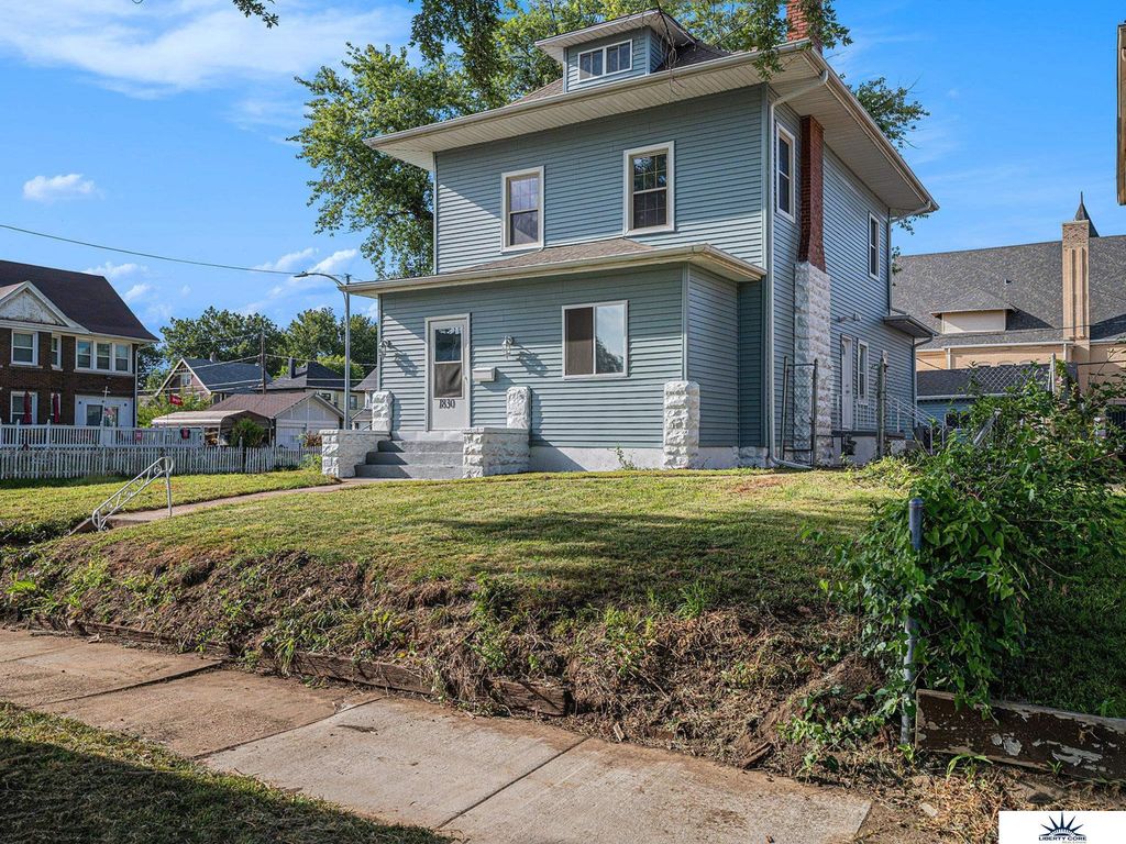 1830 Spencer Street, Omaha, NE 68110
