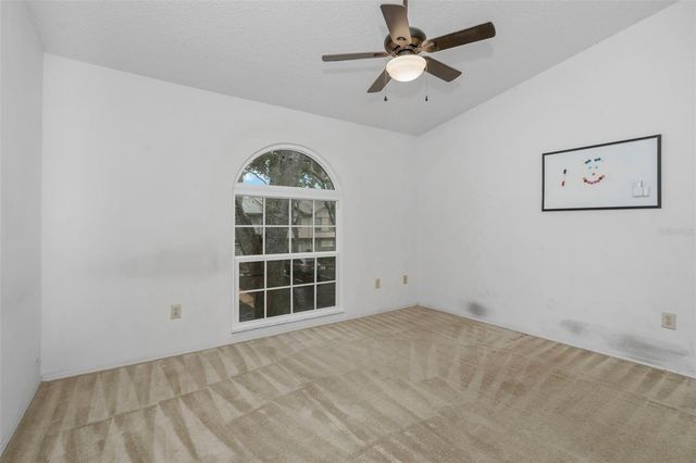 2208 FLETCHERS POINT CIRCLE, Tampa, FL 33613
