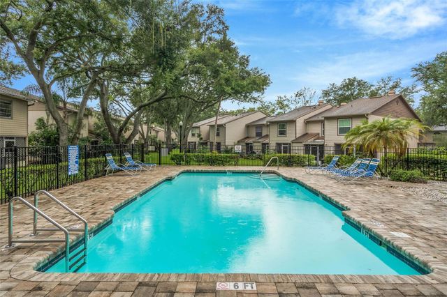 2208 FLETCHERS POINT CIRCLE, Tampa, FL 33613