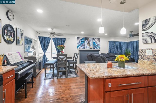 1954 N 6Th St, Concord, CA 94519