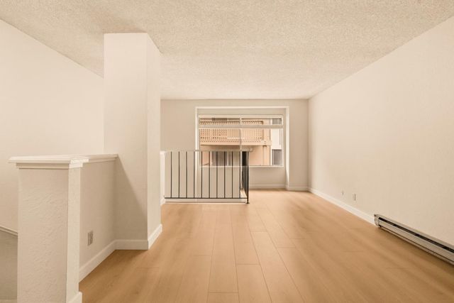 385 Mandarin Drive 11, Daly City, CA 94015