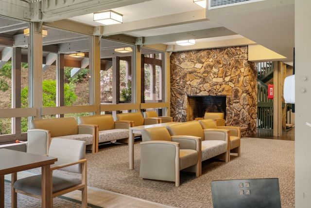 385 Mandarin Drive 11, Daly City, CA 94015