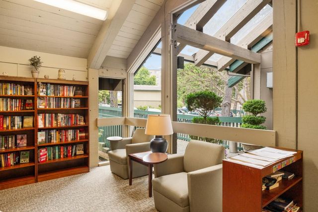 385 Mandarin Drive 11, Daly City, CA 94015