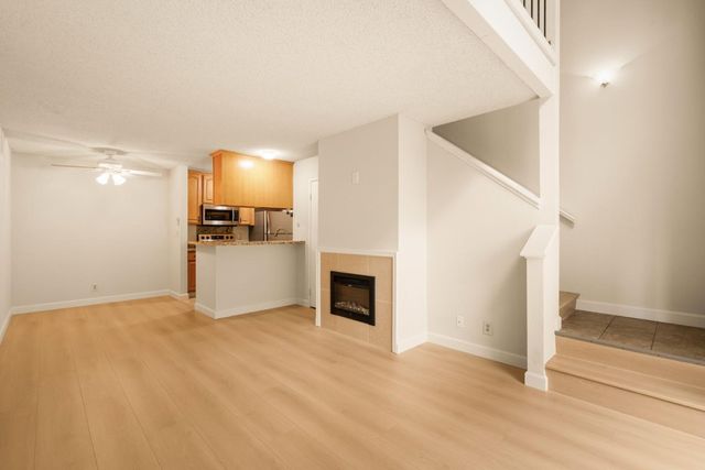 385 Mandarin Drive 11, Daly City, CA 94015