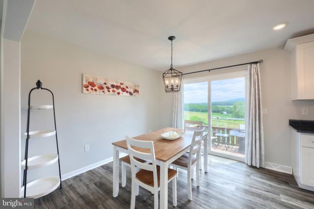 1624 HAAR RD, Spring Grove, PA 17362