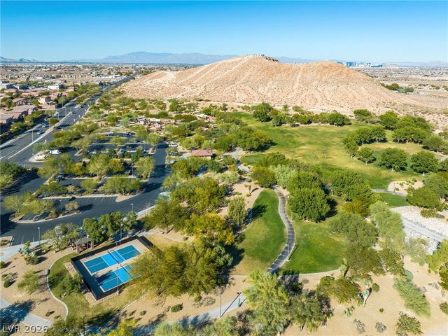 10743 Centerville Bay Court, Las Vegas, NV 89179