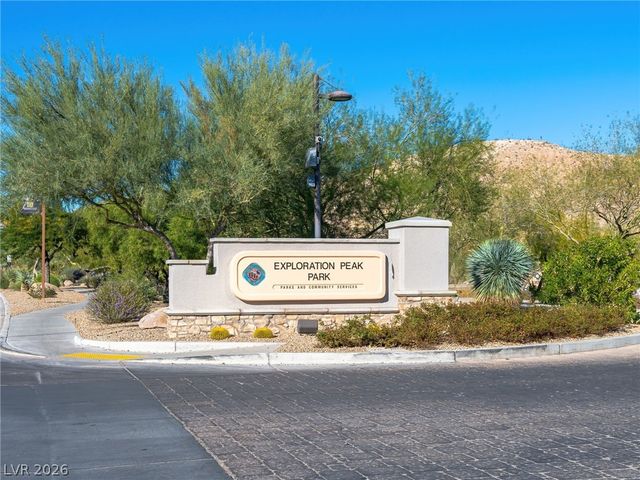 10743 Centerville Bay Court, Las Vegas, NV 89179