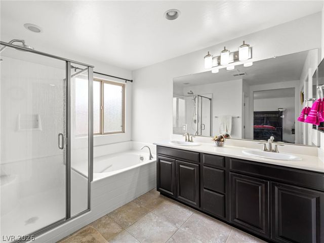 10743 Centerville Bay Court, Las Vegas, NV 89179