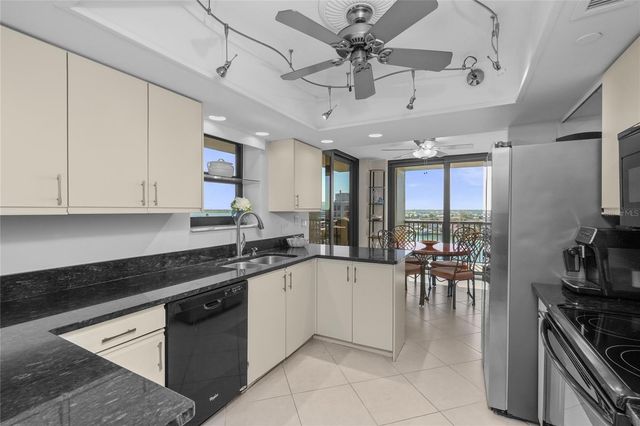 1660 GULF BOULEVARD 807, Clearwater, FL 33767