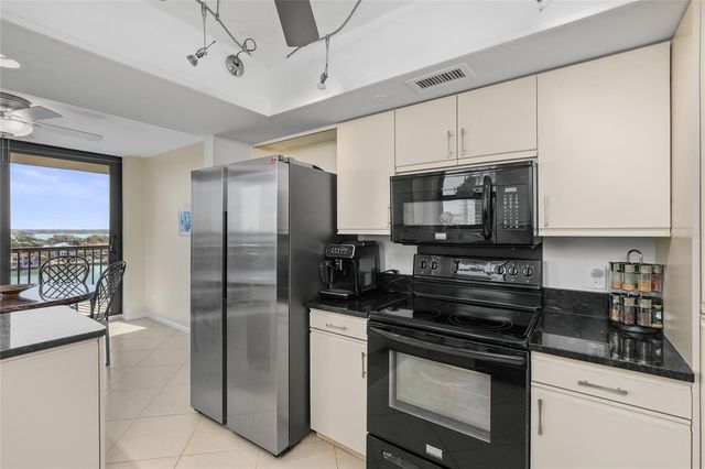 1660 GULF BOULEVARD 807, Clearwater, FL 33767