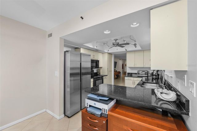 1660 GULF BOULEVARD 807, Clearwater, FL 33767