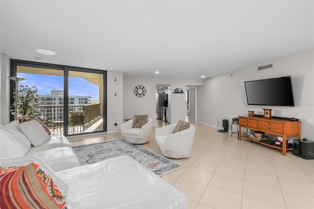 1660 GULF BOULEVARD 807, Clearwater, FL 33767
