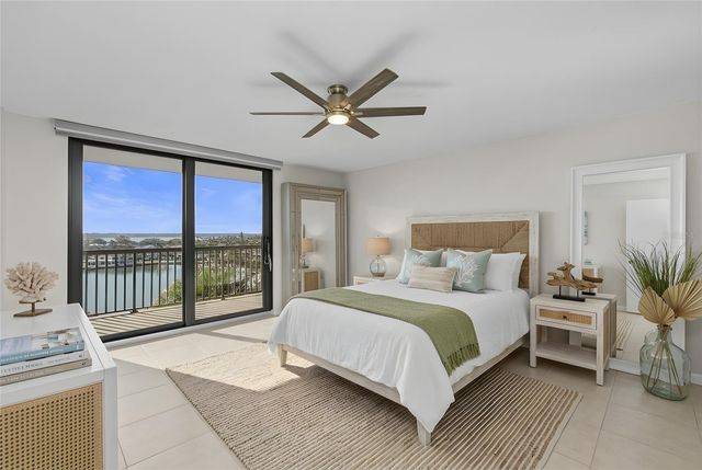 1660 GULF BOULEVARD 807, Clearwater, FL 33767