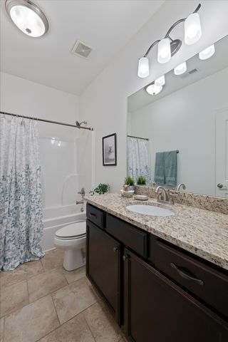 5537 Stonefield Dr, Smyrna, TN 37167