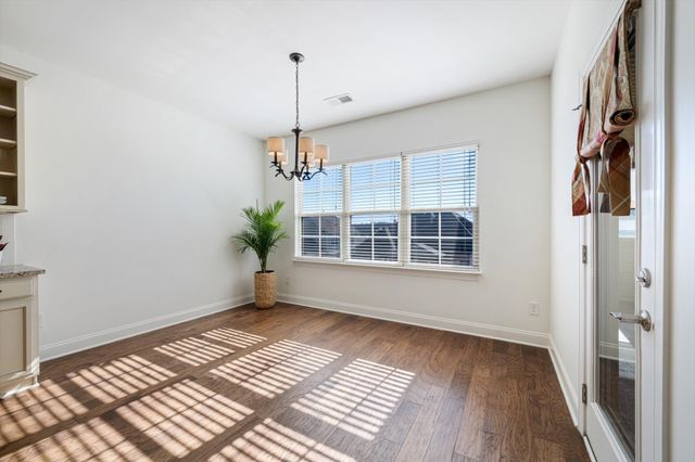 5537 Stonefield Dr, Smyrna, TN 37167