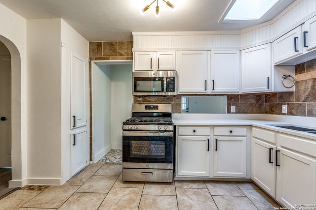 827 WARE BLVD, San Antonio, TX 78214