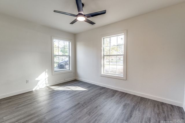 827 WARE BLVD, San Antonio, TX 78214