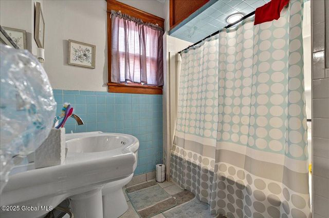 272 Morton Avenue, Albany, NY 12209