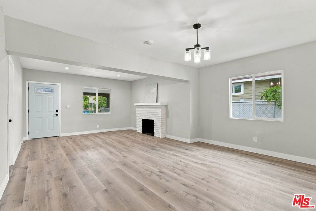 3414 S Gramercy Place, Los Angeles, CA 90018 — photo 4