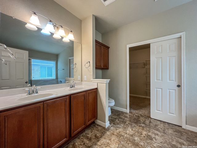 923 AVERY PKWY, New Braunfels, TX 78130