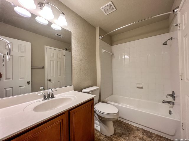 923 AVERY PKWY, New Braunfels, TX 78130