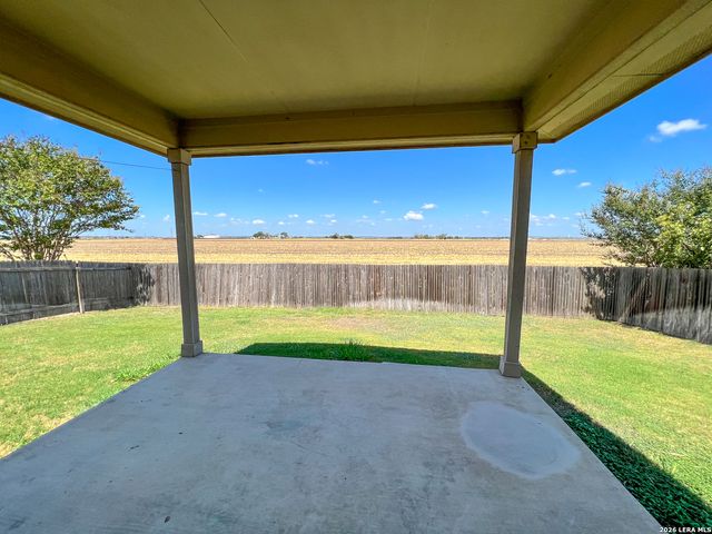 923 AVERY PKWY, New Braunfels, TX 78130