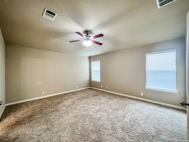 923 AVERY PKWY, New Braunfels, TX 78130