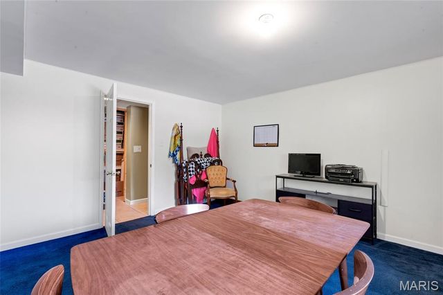 1431 Dietrich Oaks Drive, Ballwin, MO 63021