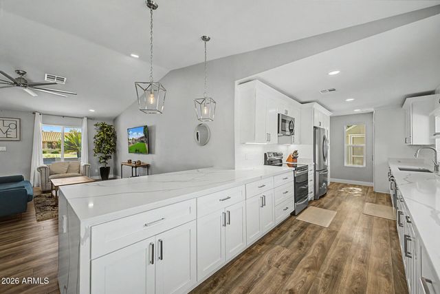 314 E MARCONI Avenue, Phoenix, AZ 85022