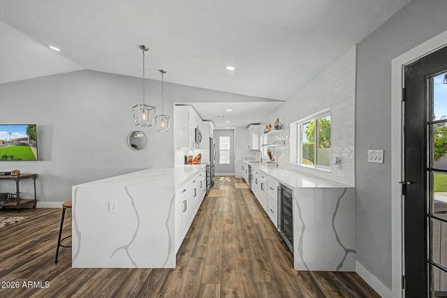 314 E MARCONI Avenue, Phoenix, AZ 85022