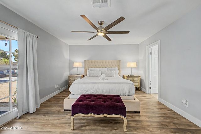 314 E MARCONI Avenue, Phoenix, AZ 85022