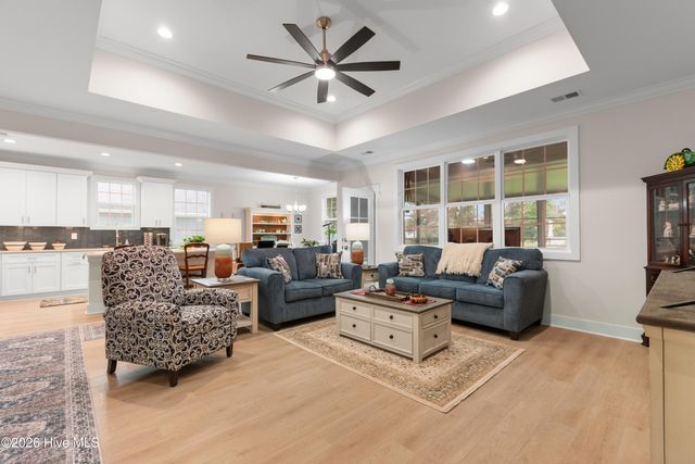 1435 N Middleton Drive NW, Calabash, NC 28467