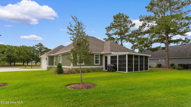 1435 N Middleton Drive NW, Calabash, NC 28467