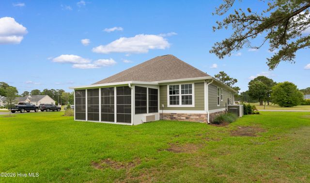 1435 N Middleton Drive NW, Calabash, NC 28467