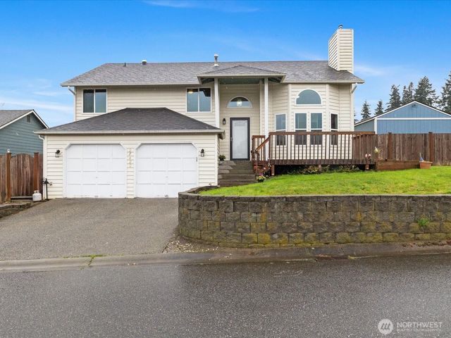 27420 Church Creek Loop NW, Stanwood, WA 98292